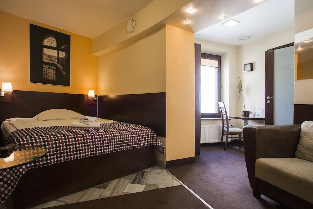 كراكوفيا Atlantic Aparthotel المظهر الخارجي الصورة
